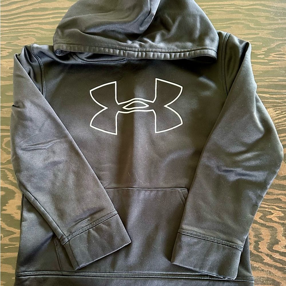 Under Armour Black Hoodie 570